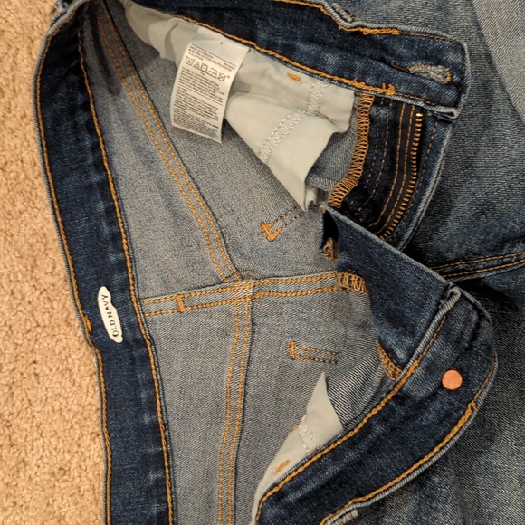 Old Navy Jean Shorts - Picture 2 of 4